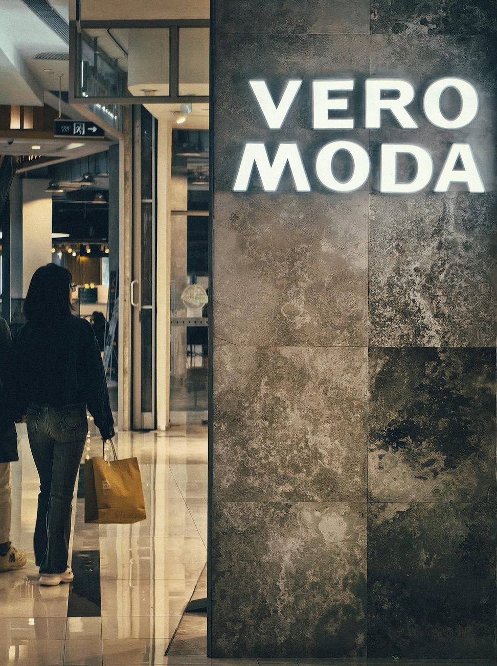 Bloor Street Retail Complex